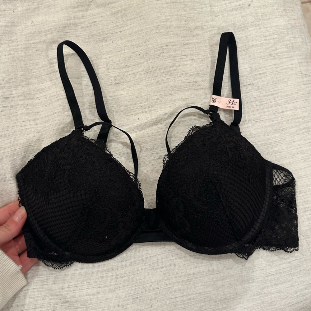 Victoria’s secret push up bra